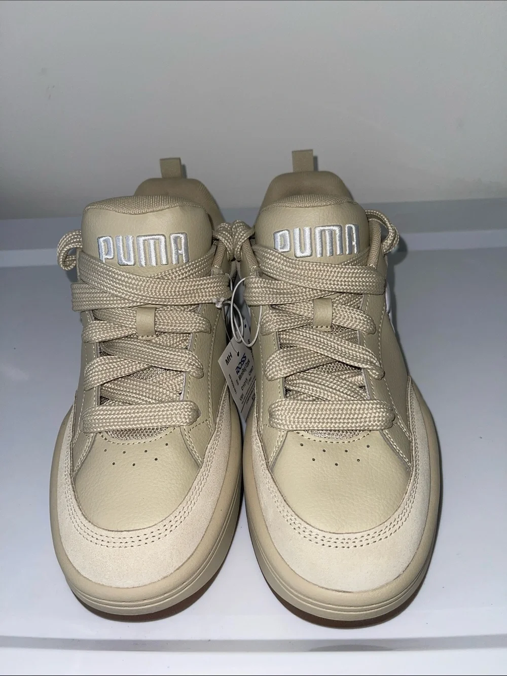Puma Beige Sneakers with White Puma Formstrip
